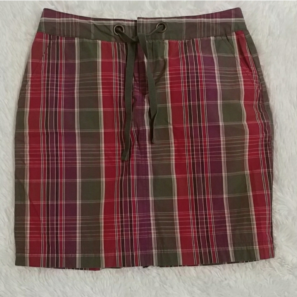 CHAPS Preppy Plaid Short Skirt 4 -- TOO CUTE!